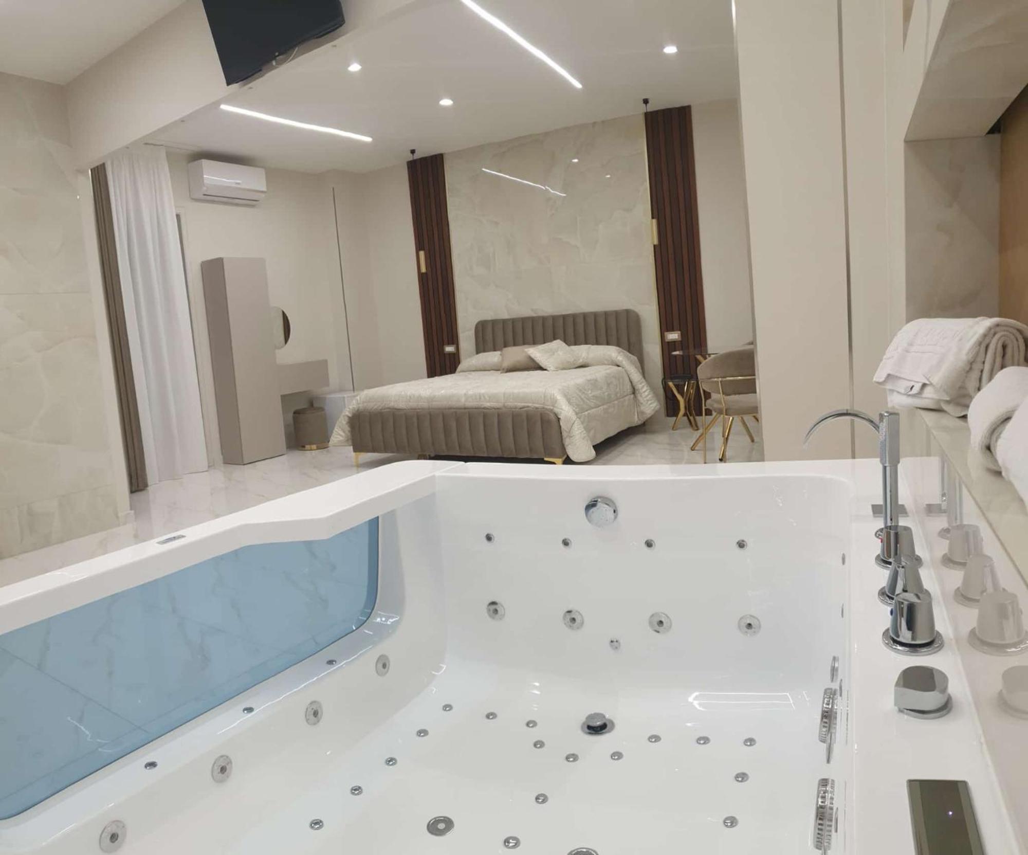 Redamare Suite Lago Patria Exterior photo